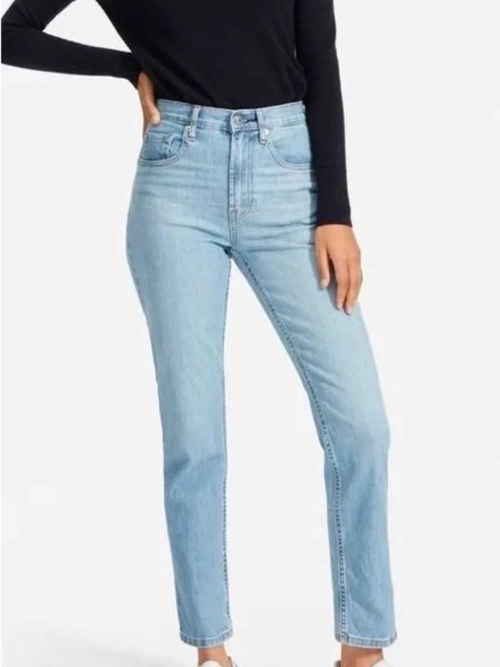 Everlane High-Rise Straight Jeans in Light Blue Wash